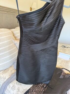 BCBGMaxAzria Black One-Shoulder Textured Bodycon Dress